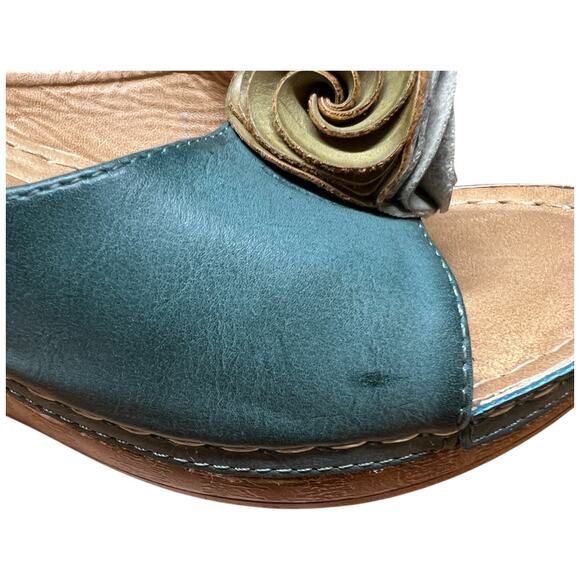 GOOD CHOICE Sydney Size 7.5 Turquoise Slip On Wedge Heel Sandals Floral Flower - Picture 11 of 14